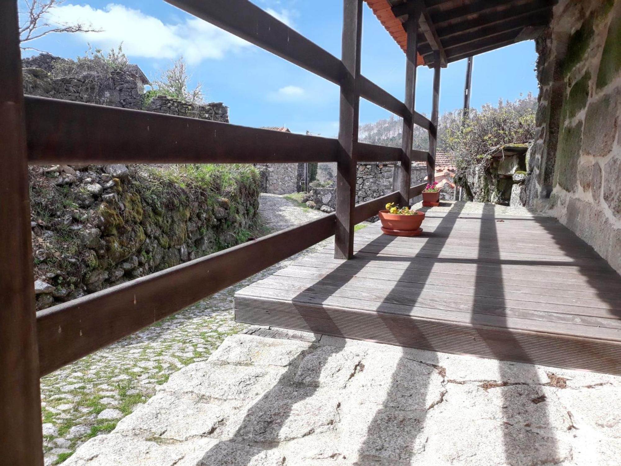 Villa Welcoming House With Mountain View In Agueda Shared Pool Urgueira  Exterior foto